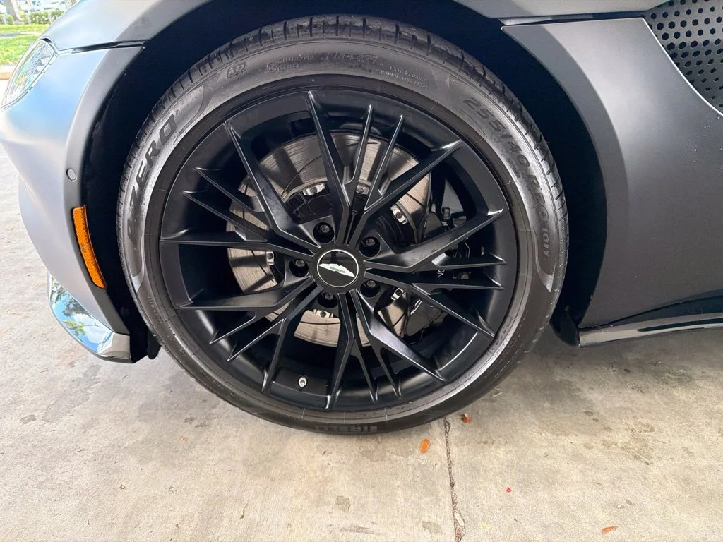 Used 2021 Black Aston Martin Base image 15