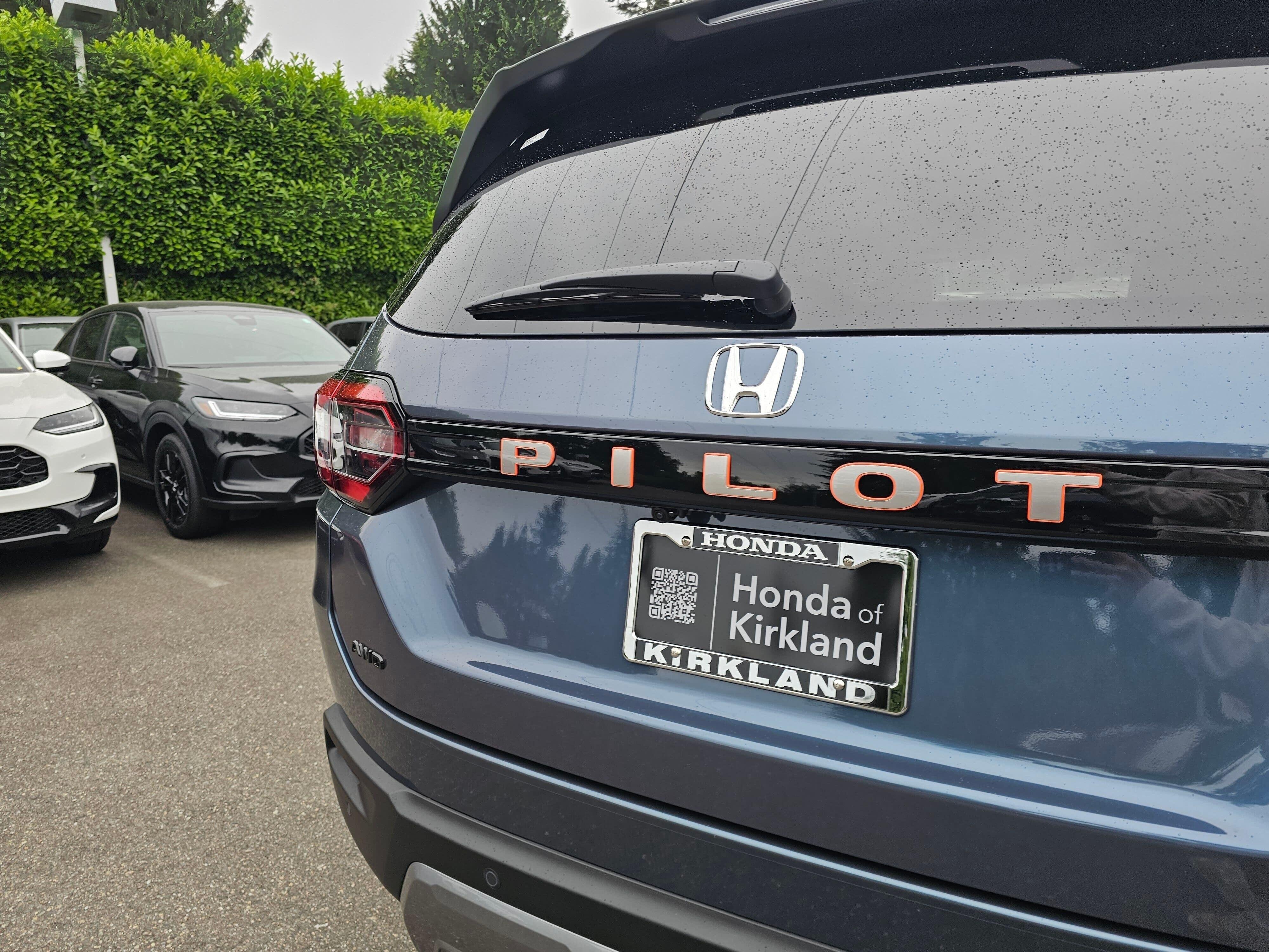 New 2026 Smoke Blue Pearl Honda TrailSport image 15