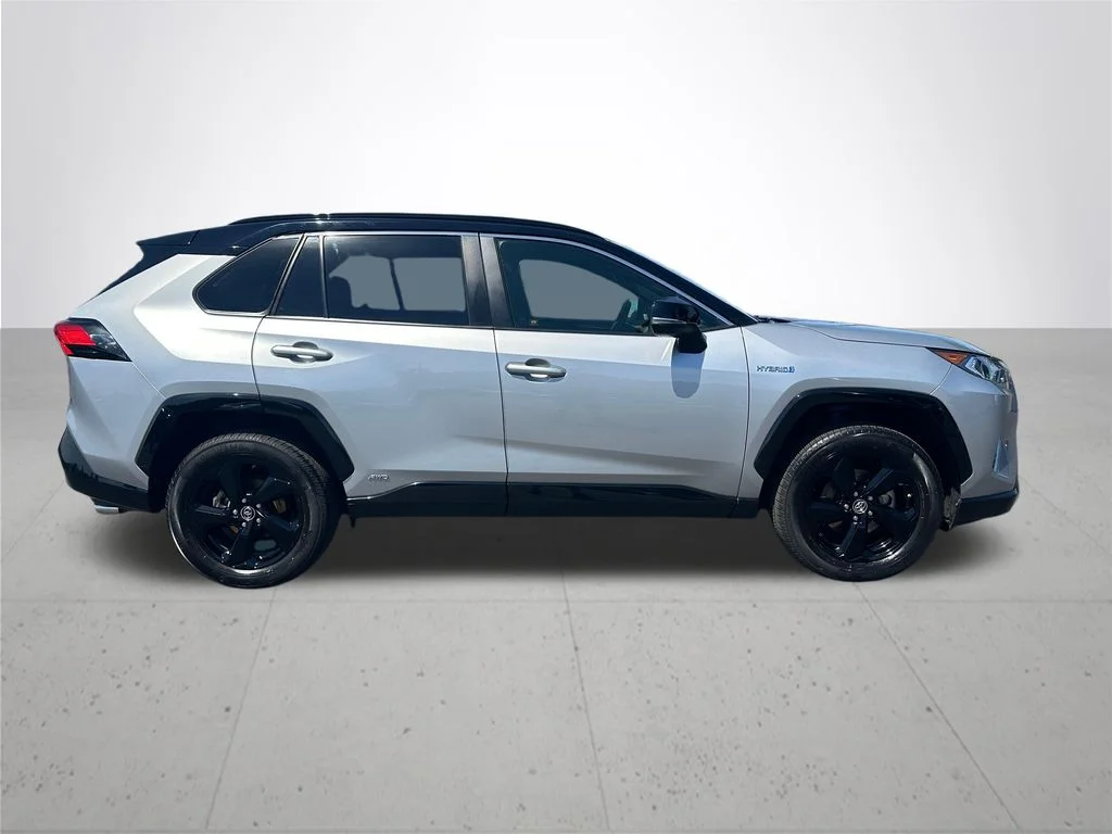 Used 2019 Silver Toyota XSE image 6
