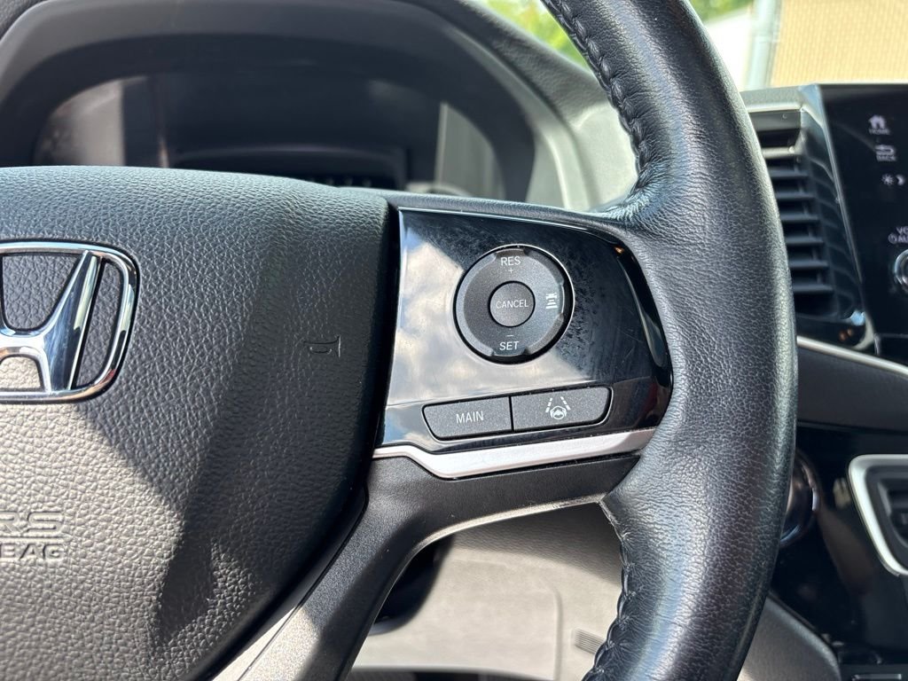 Used 2021 Gray Honda Touring image 23