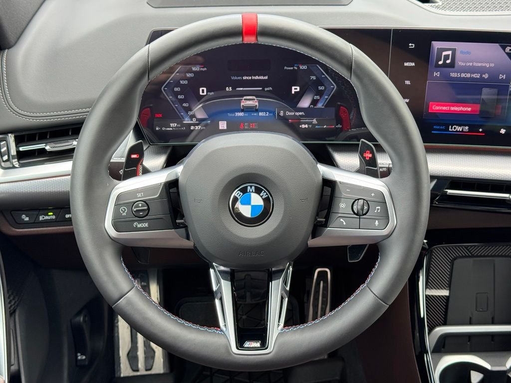 Used 2025 White BMW M35i image 21