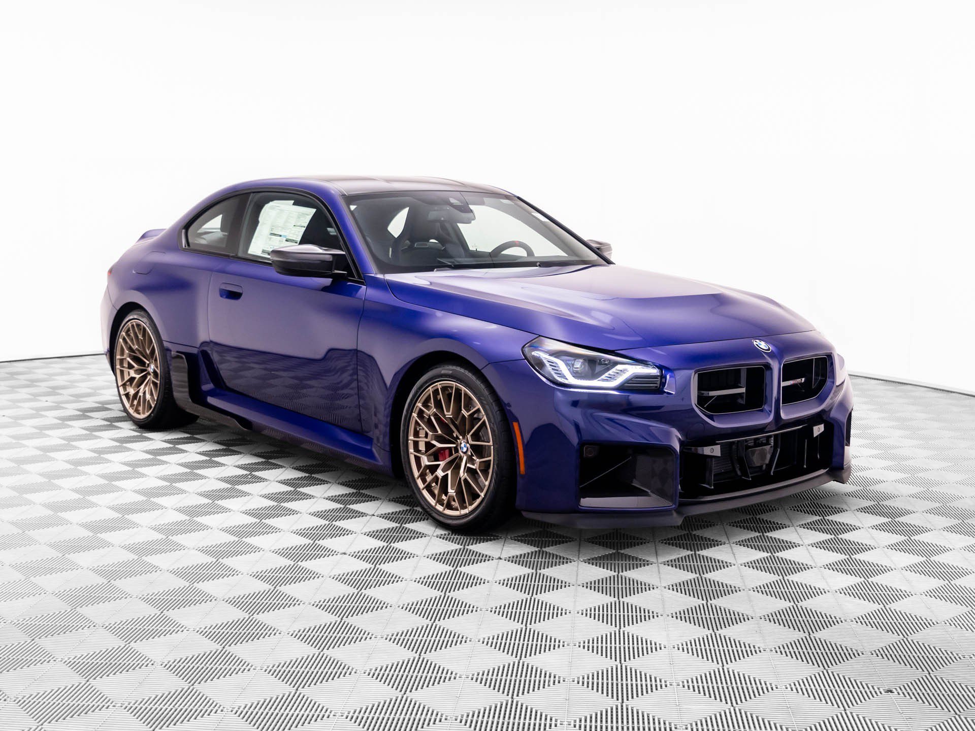 New 2026 Special Order Color BMW CS image 8