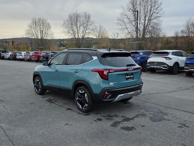 2026 Kia Seltos SX photo 4