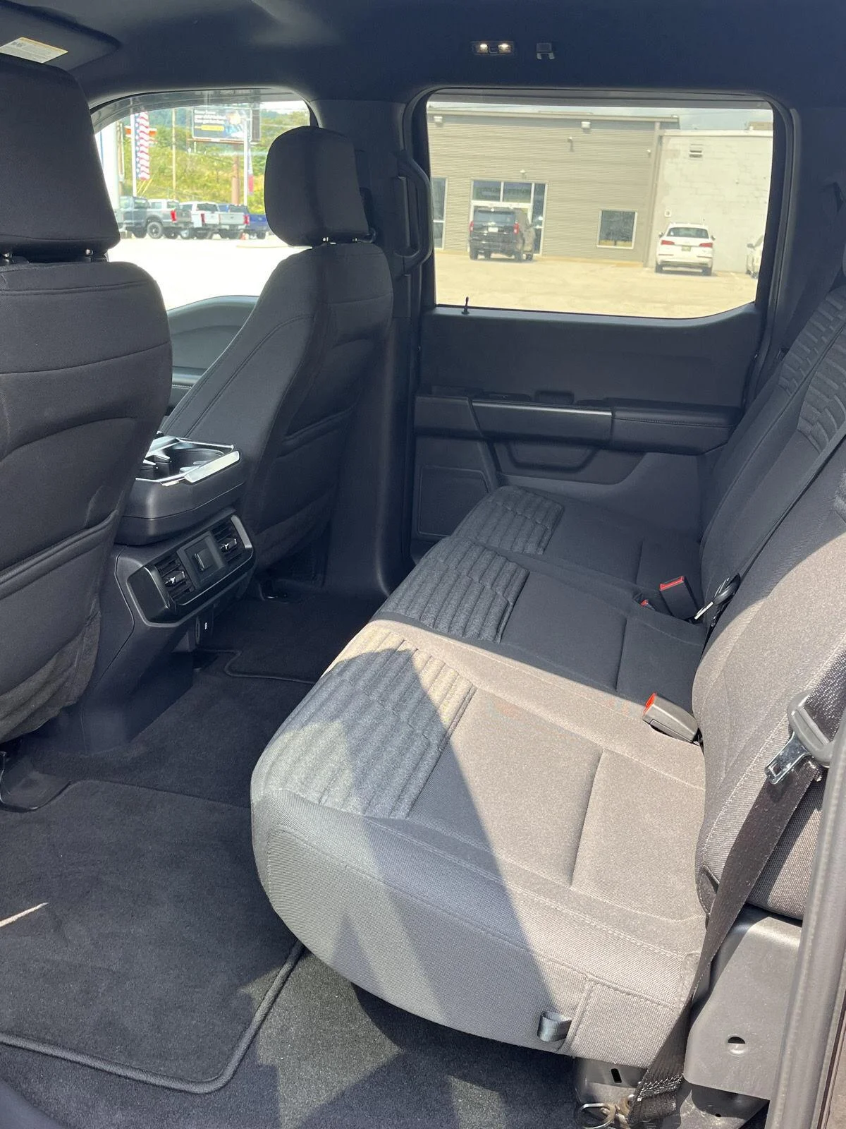 Used 2023 Black Metallic Ford XL image 20