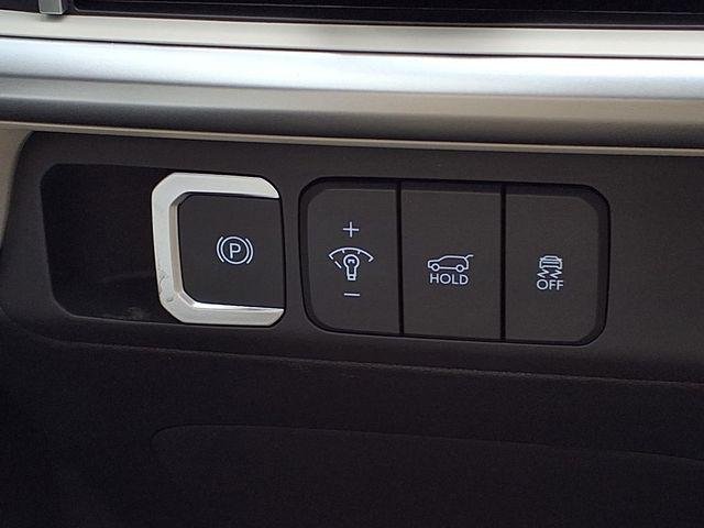 New 2026 Gray Hyundai SE image 21