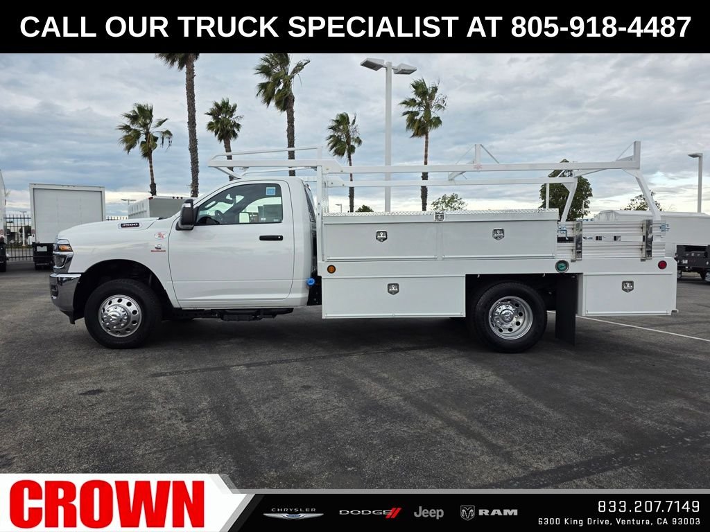 2025 RAM 3500 Chassis Tradesman - Photo 13