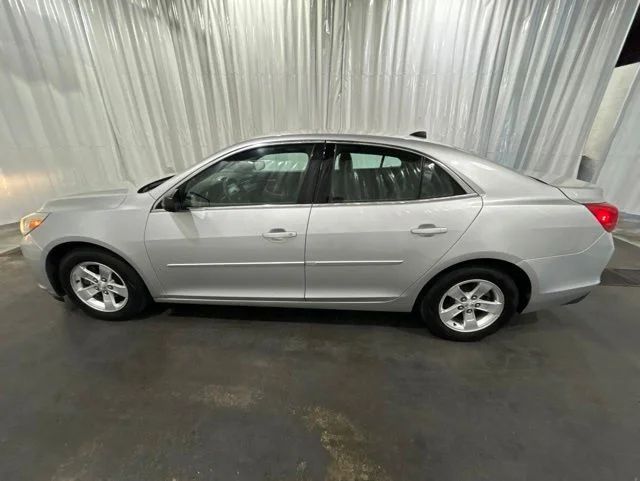 Used 2013 Silver Chevrolet LS image 6