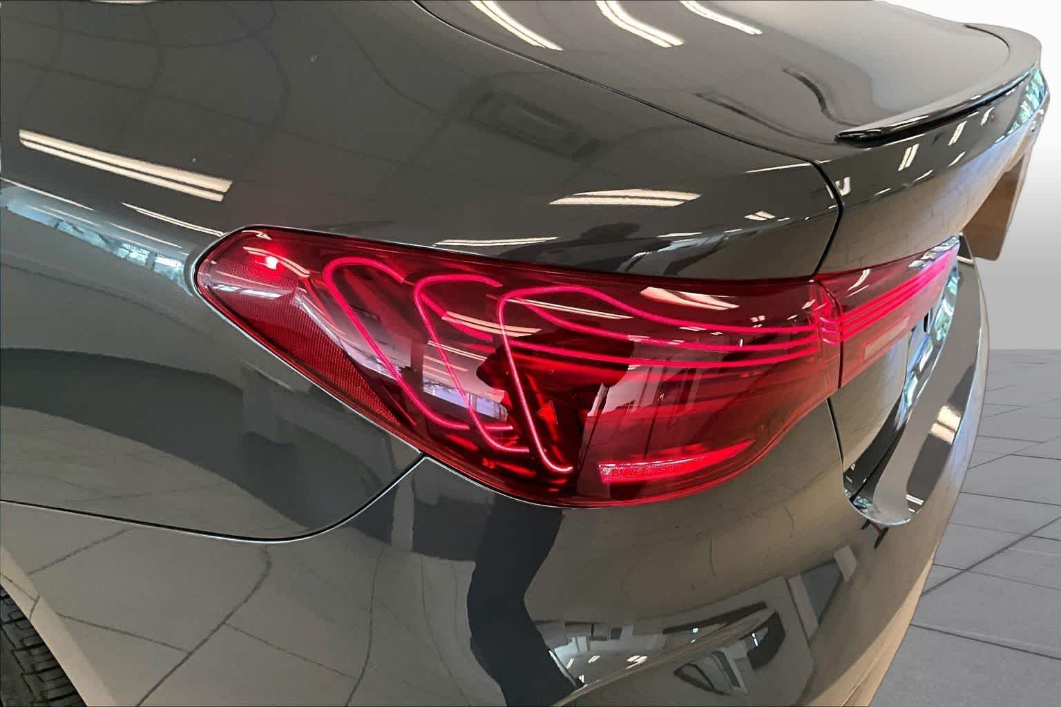 Used 2025 Dravit Grey Metallic BMW M440i image 26