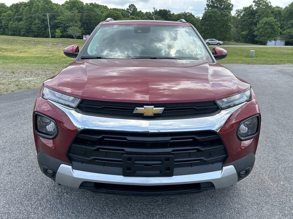 Used 2021 SCARLET RED METALLIC Chevrolet LT image 9