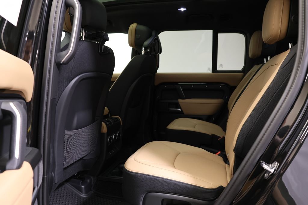 2026 Land Rover Defender V8 - Photo 34