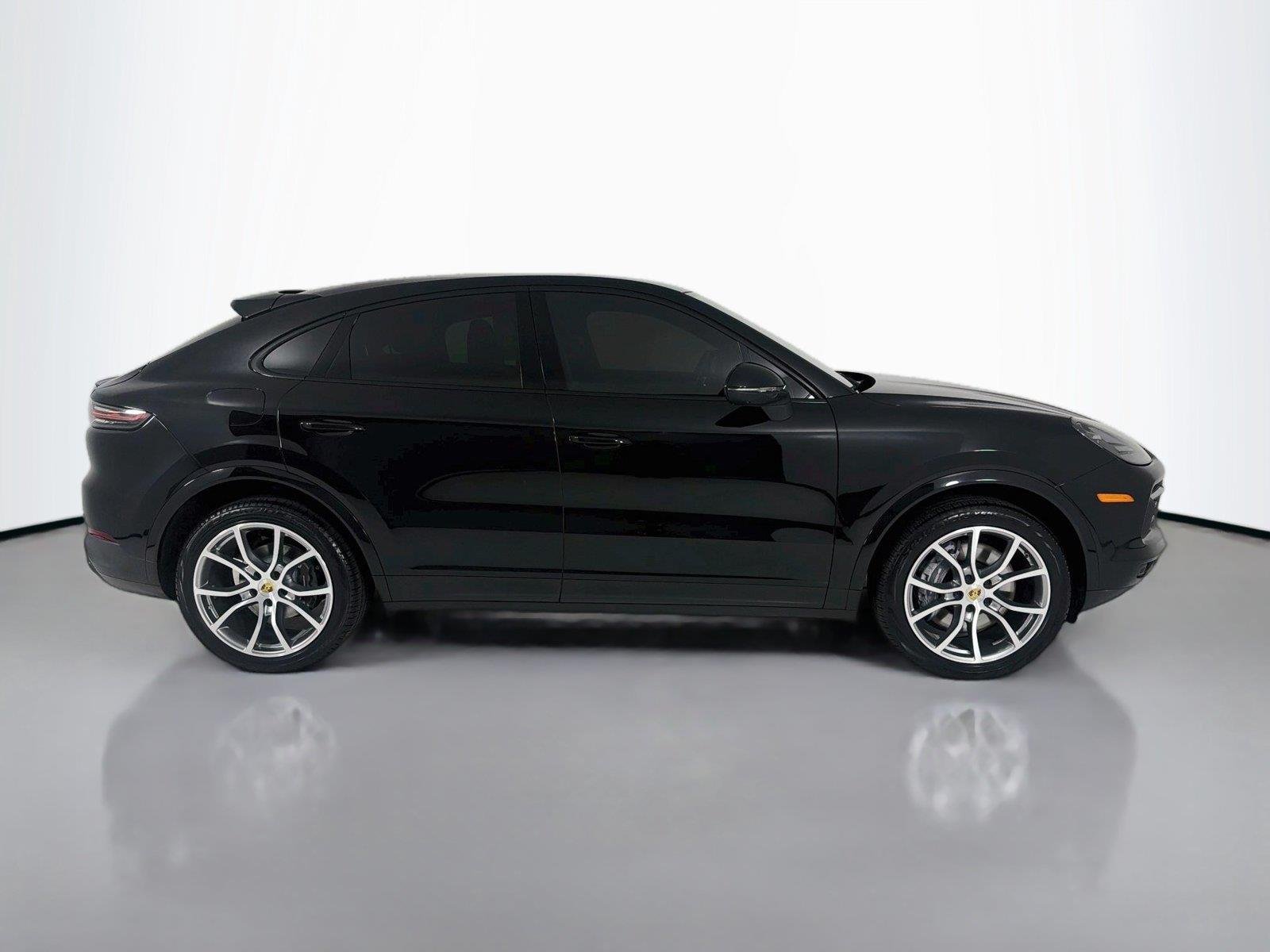 Used 2023 Black Porsche Platinum Edition image 28