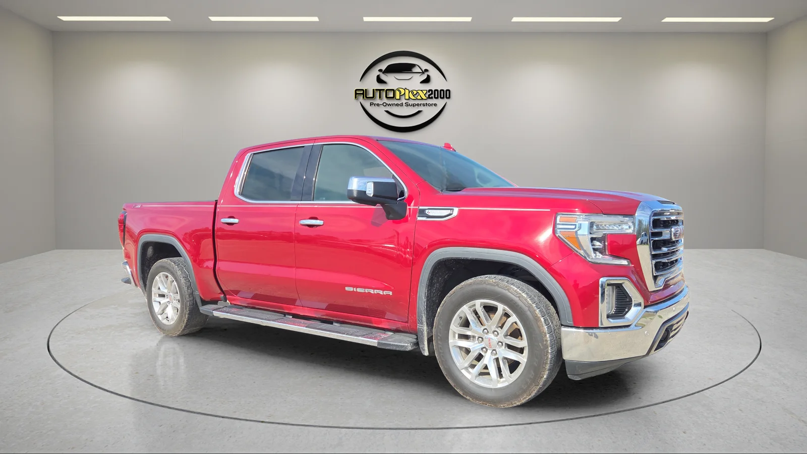 2019 GMC Sierra 4WD Crew Cab Short Box SLT's photo