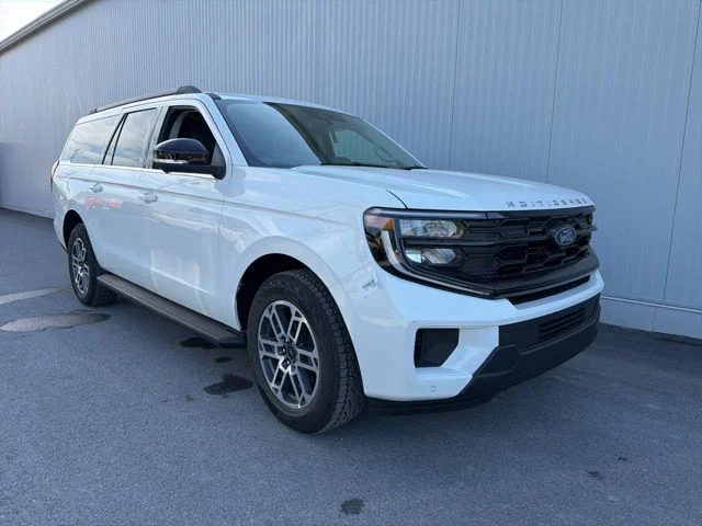 2026 Ford Expedition Active MAX 4x4's photo
