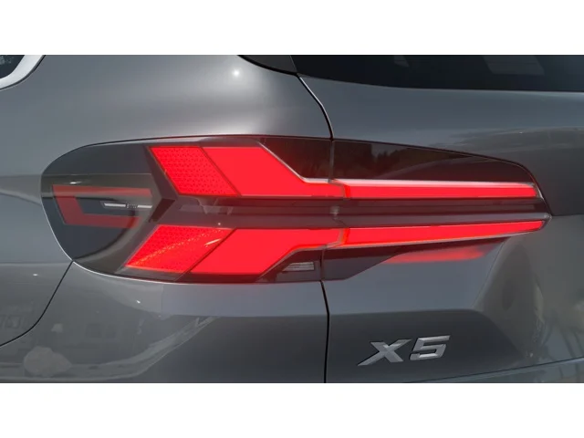 New 2026 Skyscraper Grey Metallic BMW xDrive50e image 8