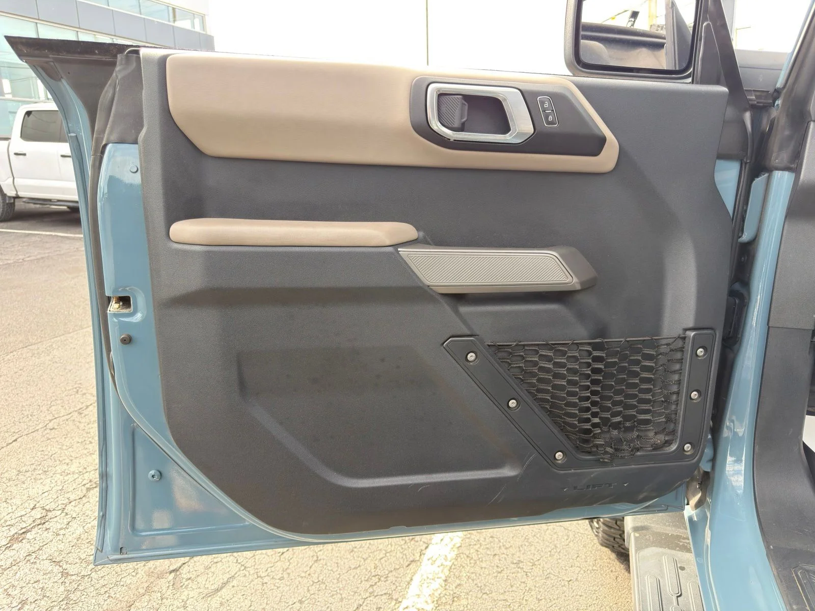 Used 2022  Ford Wildtrak image 21