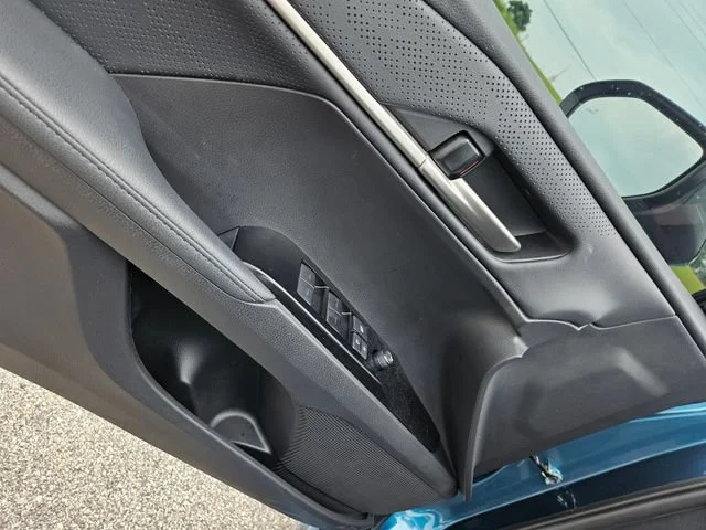Used 2025  Toyota LE image 11