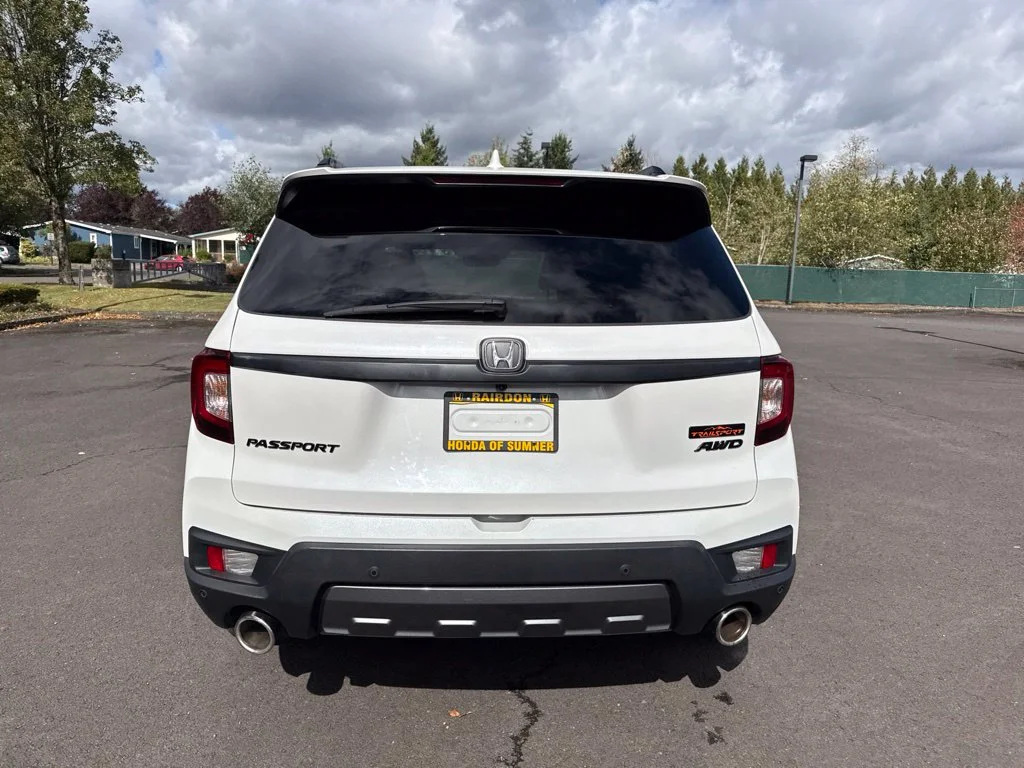 Used 2023 Platinum White Pearl Honda TrailSport image 6