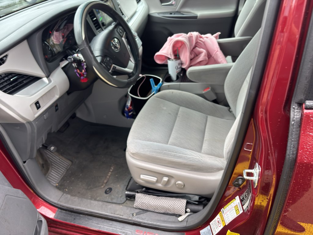Used 2016 Salsa Red Pearl Toyota LE image 6
