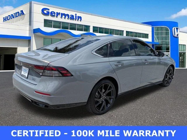 Certified Used 2025  Honda Touring image 5