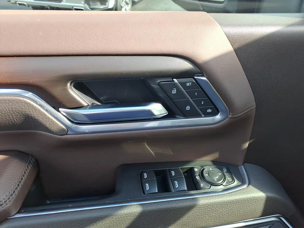 2026 GMC Sierra 2500HD Denali - Photo 11