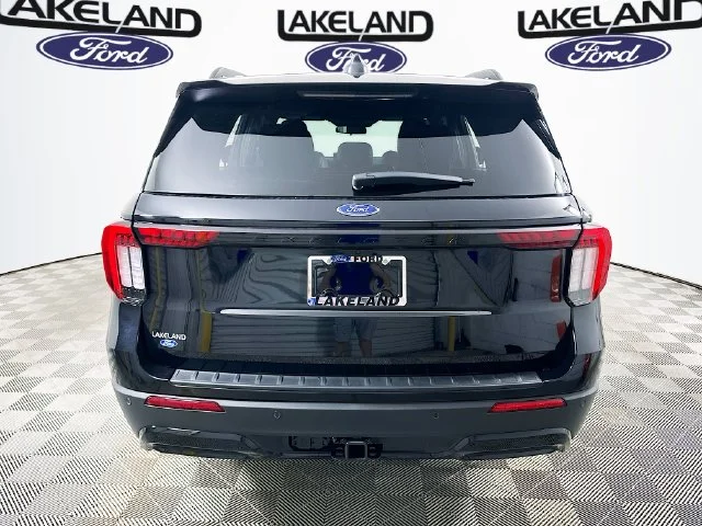 New 2026 Ford Explorer ST-Line