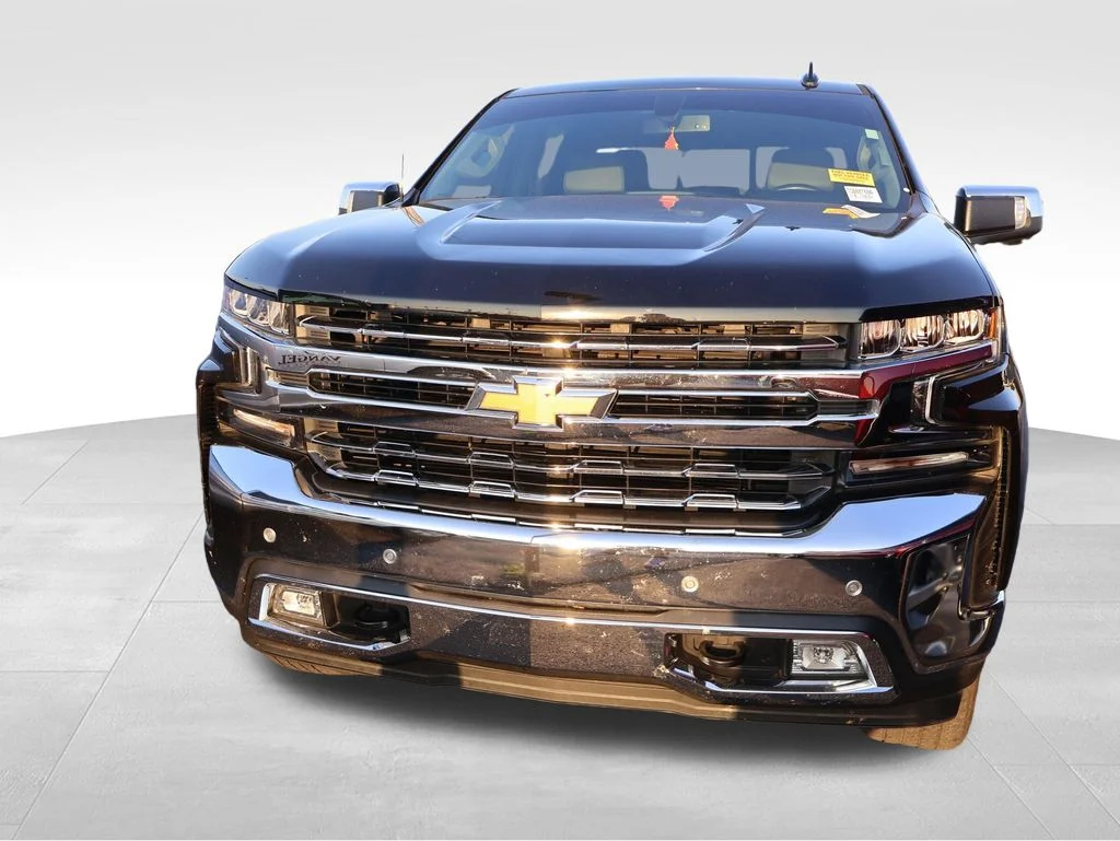 Used 2019 Black Chevrolet LTZ image 4