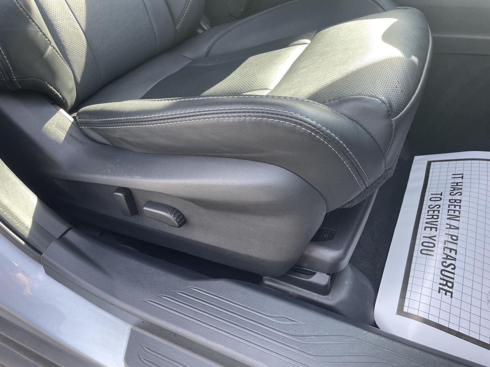 Certified Used 2024 Ice Silver Metallic Subaru Limited image 3