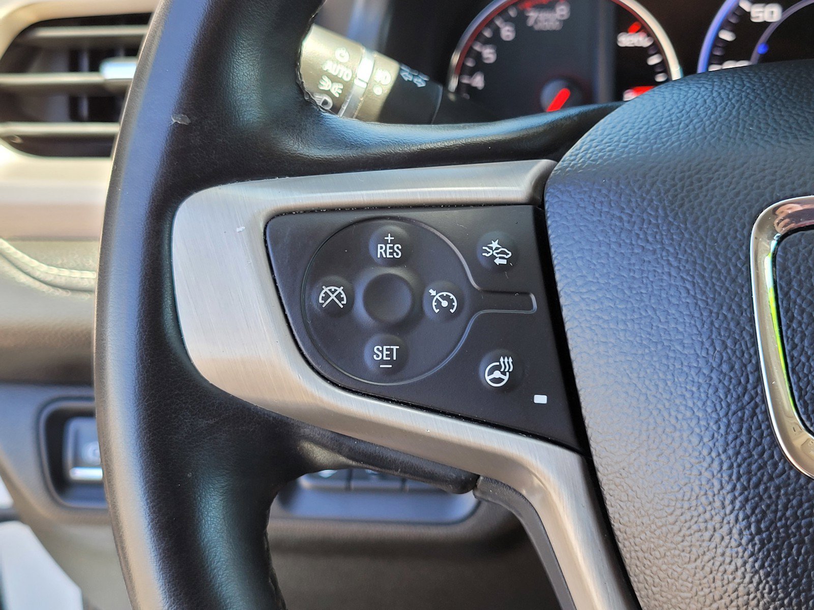 Used 2023 Summit White GMC Denali image 25
