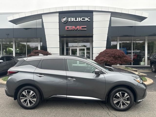 Used 2019 Gray Nissan S image 27