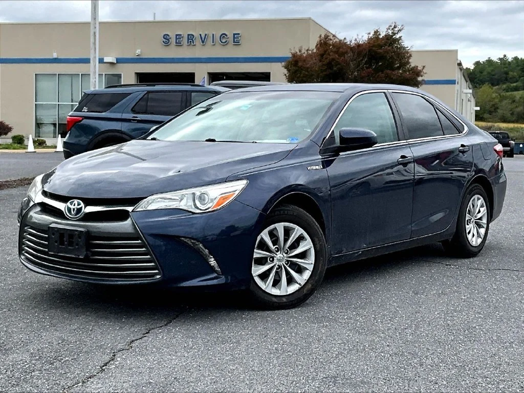 Used 2017 Toyota Camry LE with VIN 4T1BD1FK4HU222245 for sale in Harrisonburg, VA