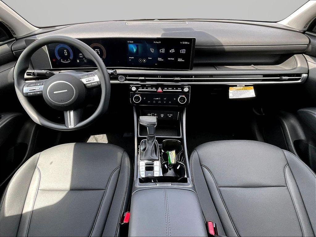 New 2026 White Hyundai SEL Plus AWD image 8