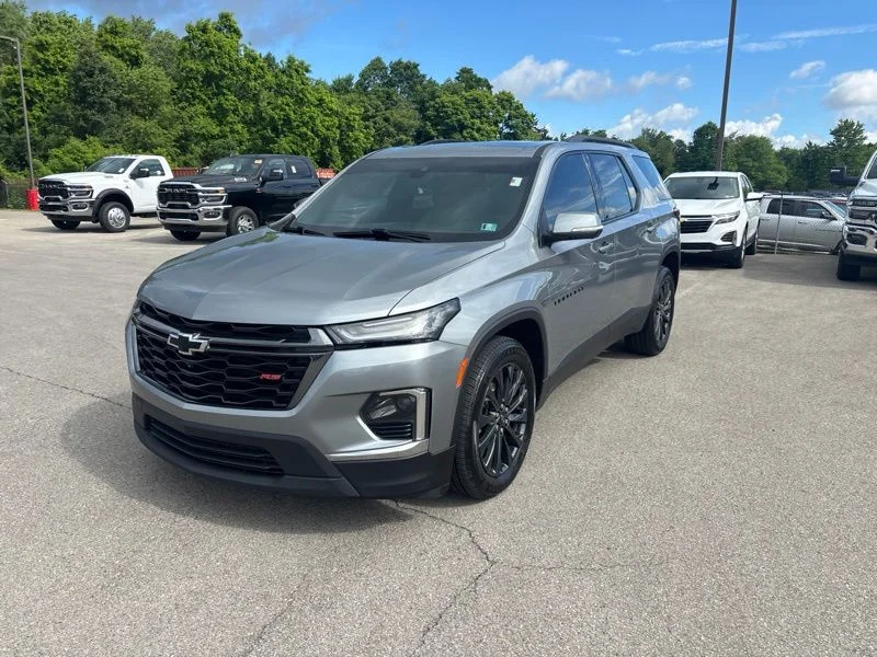 Used 2023 Gray Chevrolet RS image 7