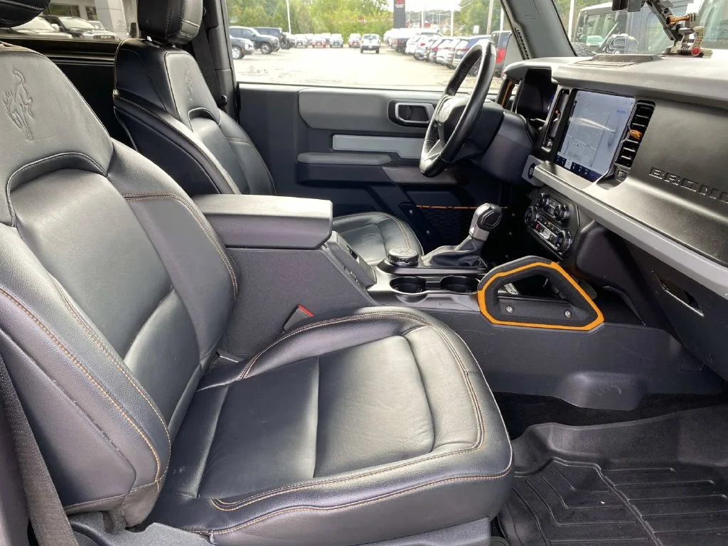 Used 2023 Gray Ford Badlands image 24