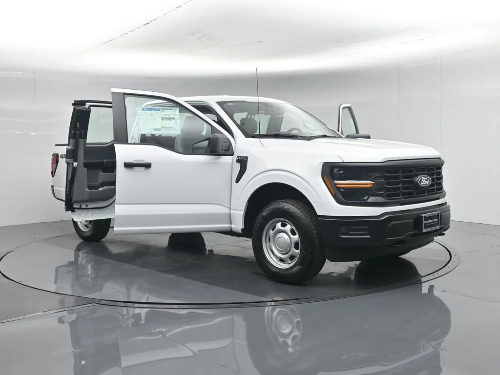 New 2026 White Ford XL image 28