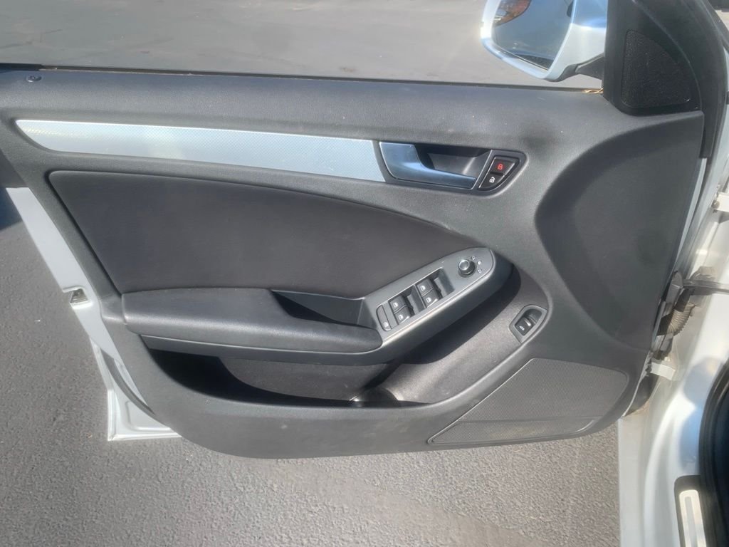 Used 2010 Silver Audi 2.0T Premium image 10