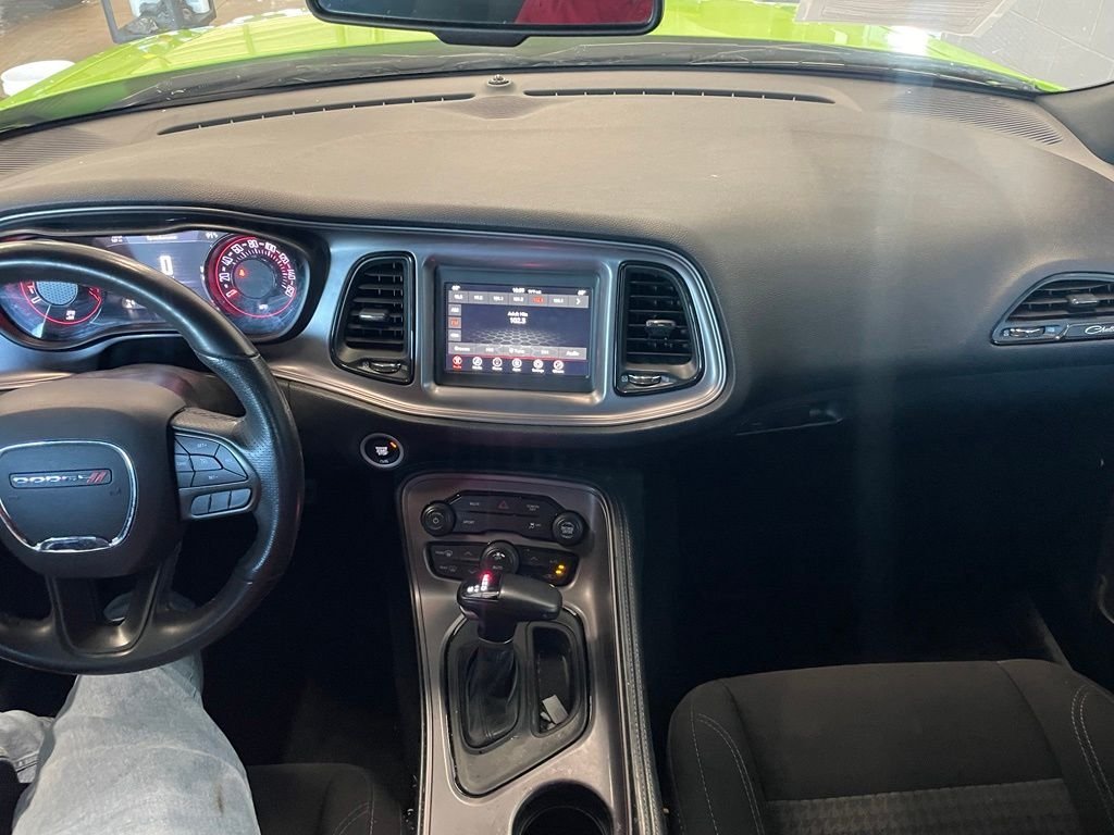 Used 2023 Green Dodge SXT image 11