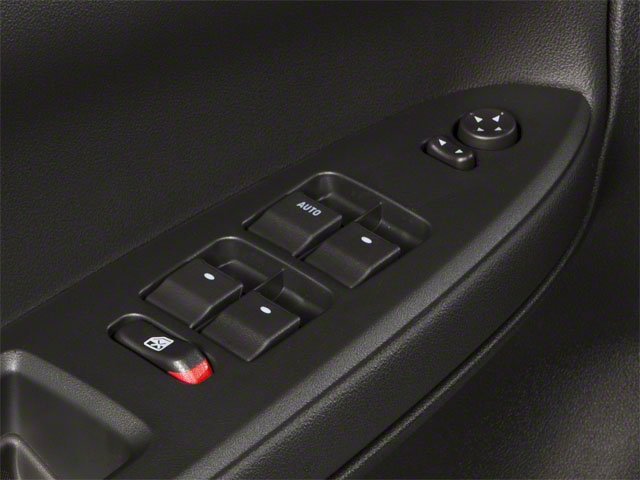 Used 2010 Summit White Chevrolet LS image 21