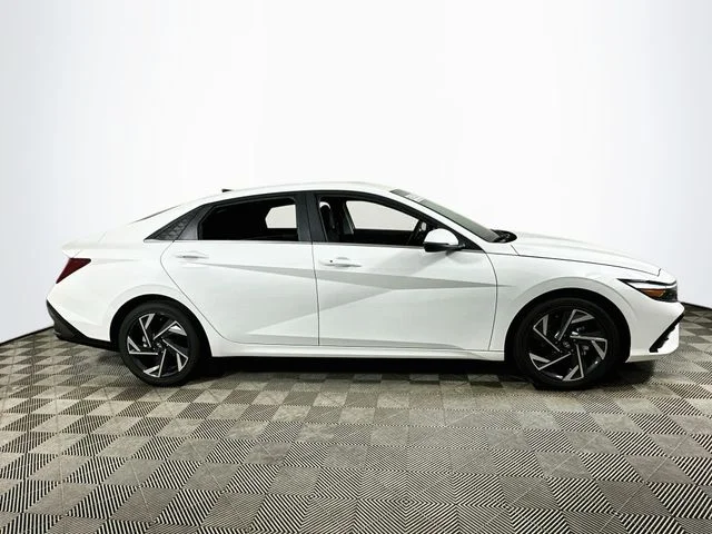 New 2026 Hyundai ELANTRA Limited