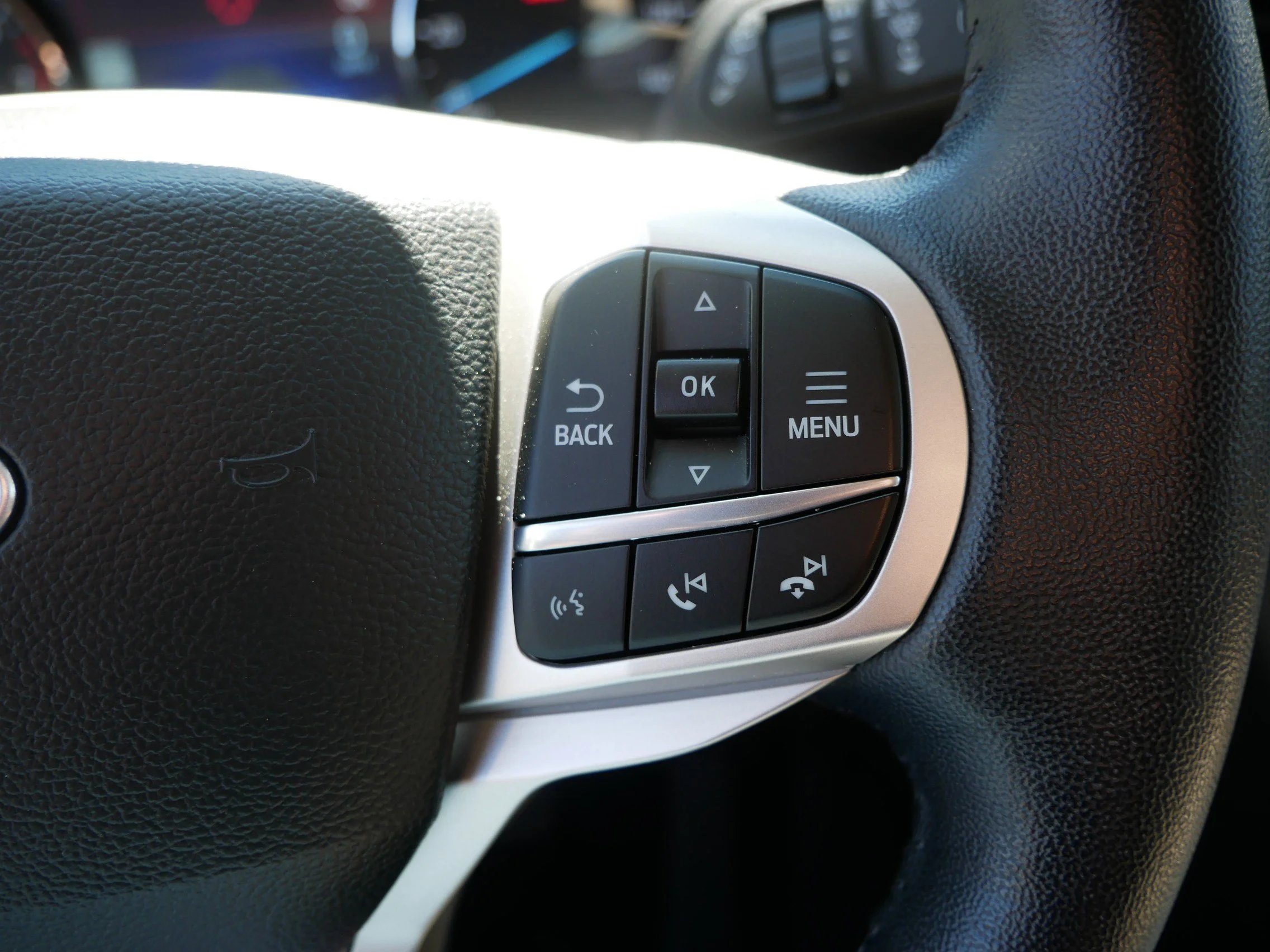 2023 Ford Explorer Limited - Photo 29