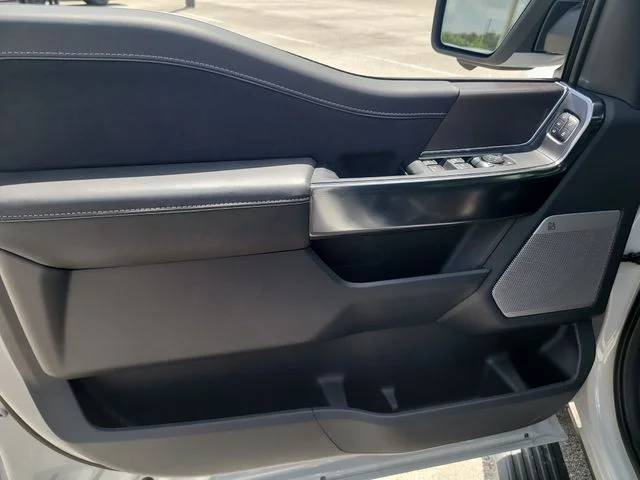 New 2026 Avalanche Ford Platinum image 16