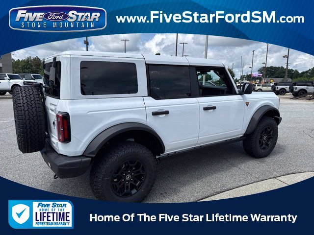 New 2026 Oxford White Ford Badlands image 8