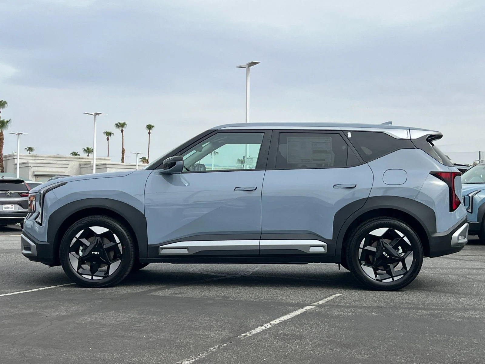New 2027 Gray Kia EX image 6