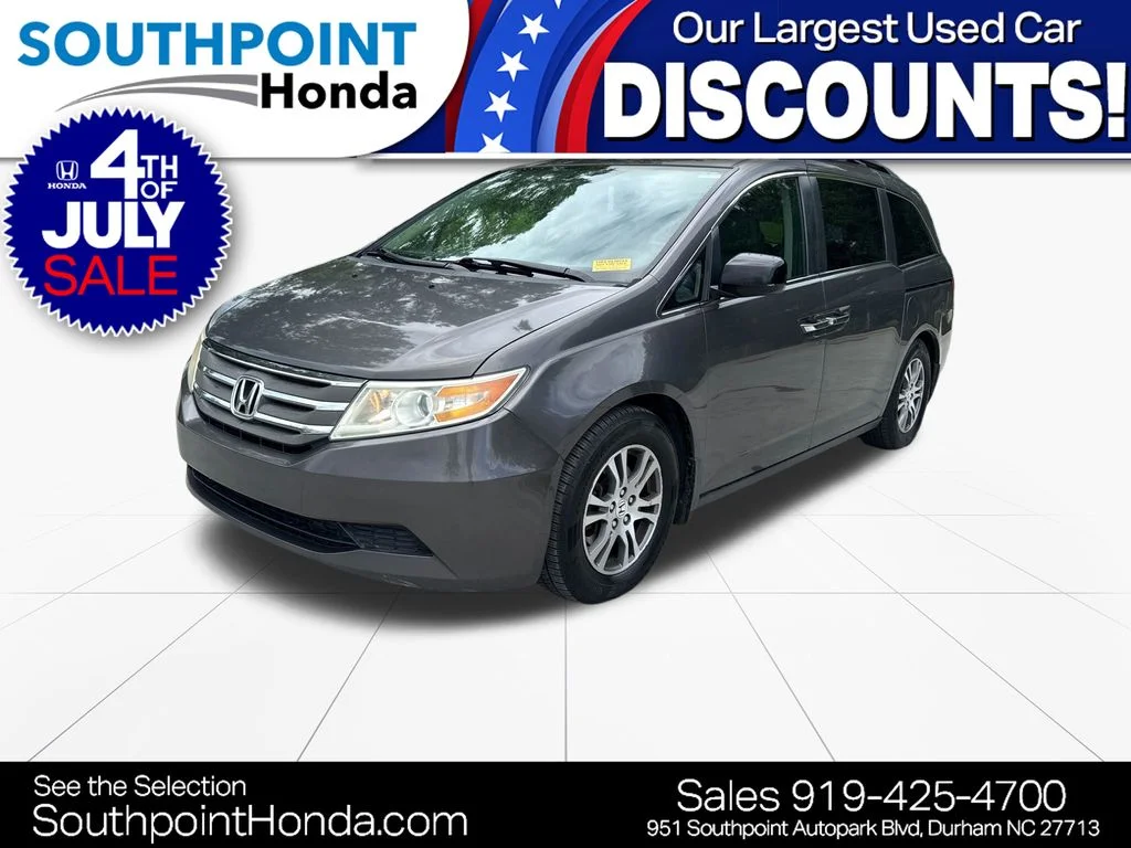 Used 2013 Alabaster Silver Metallic Honda EX-L image 3