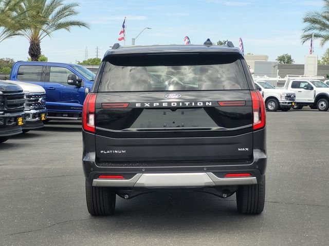 New 2025 Gray Ford Platinum image 5