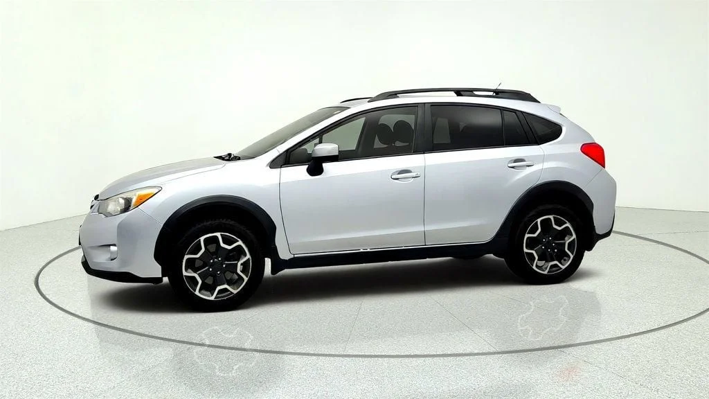 Used 2015 Ice Silver Metallic Subaru 5dr CVT 2.0i Premium image 8