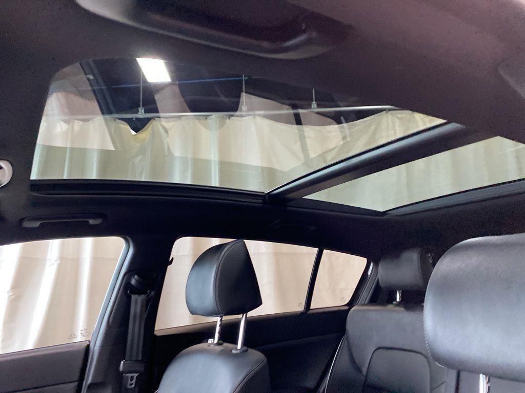 Used 2021 Black Cherry Kia SX image 22