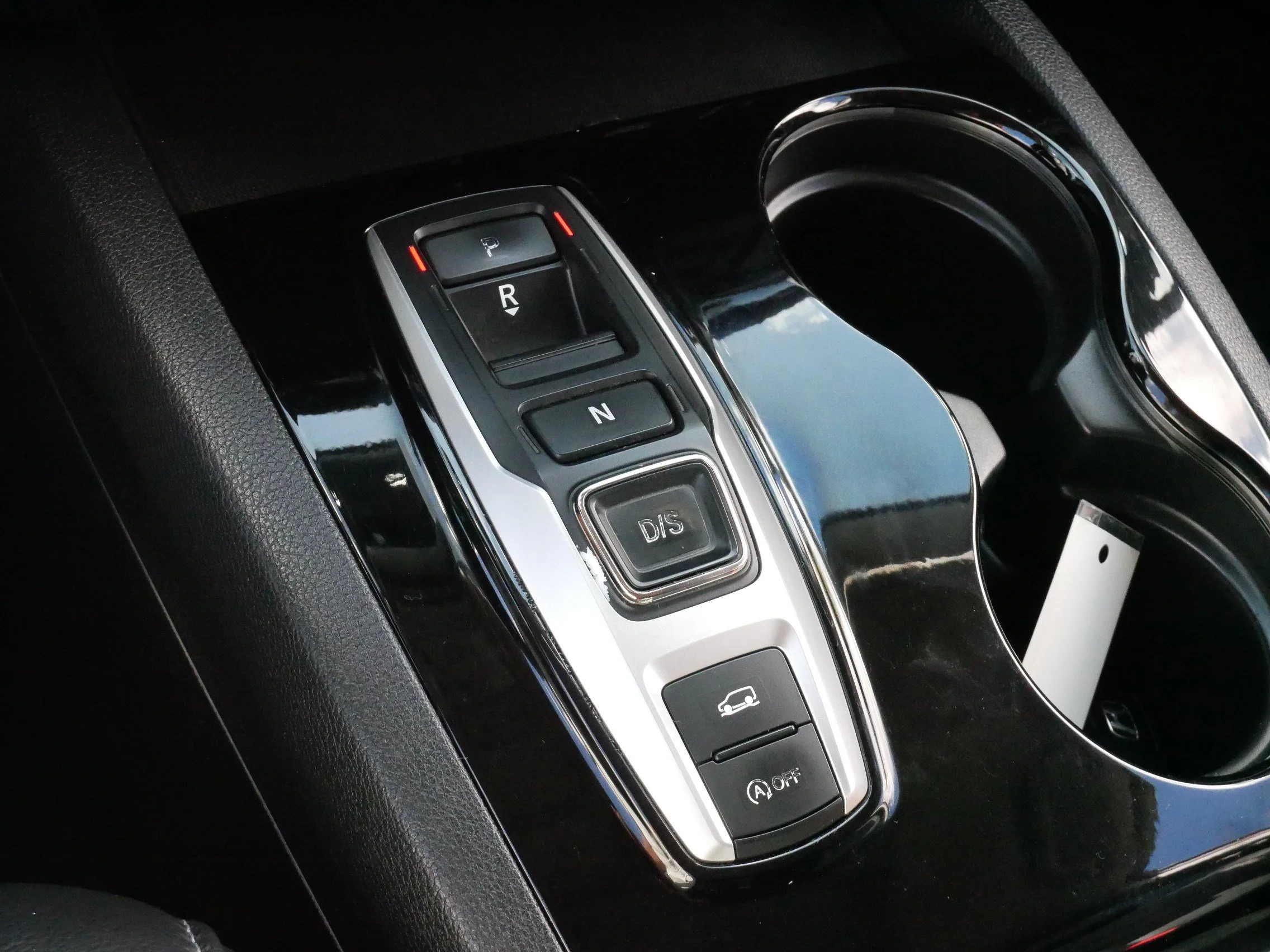 2018 Honda Pilot Touring - Photo 24
