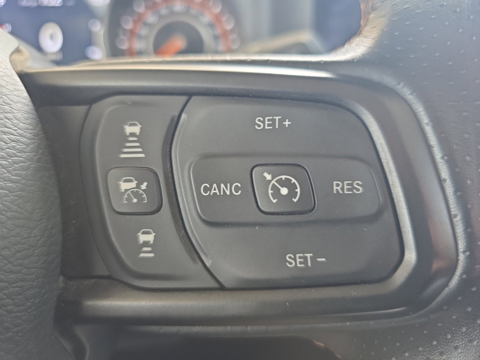 Used 2025 Fathom Blue Pearlcoat Jeep Mojave image 22