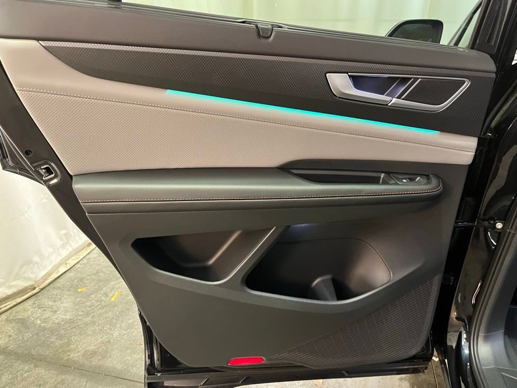 New 2026 Black Volkswagen 2.0T Peak Edition image 21