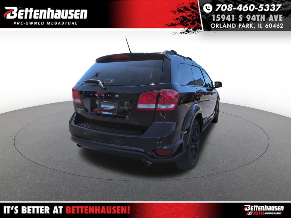 Certified Used 2016 Black Dodge SXT image 7